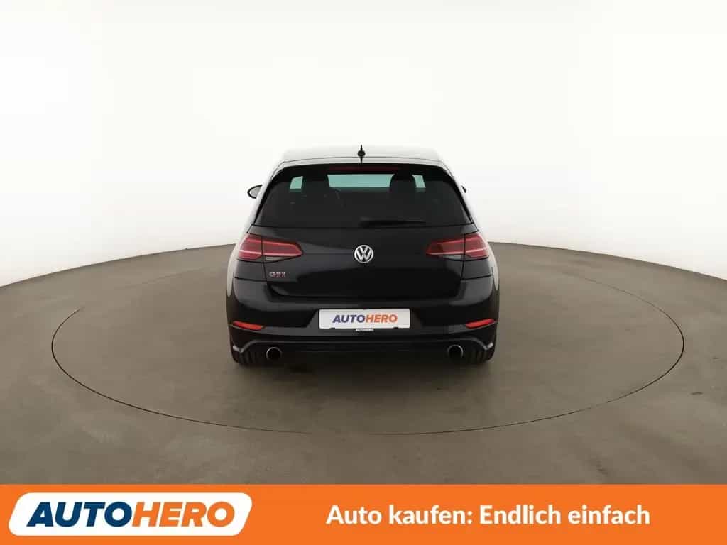 Volkswagen Golf VII 2.0 TSI GTI Performance BM Aut.*LED*PDC 08/2017-photo-4