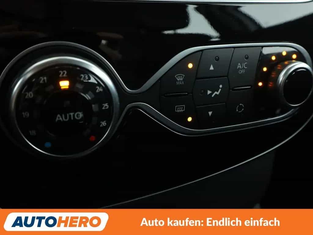 Renault Clio 1.2 TCe Energy Intens Aut*NAVI*LED*TEMPO* 08/2017-photo-24