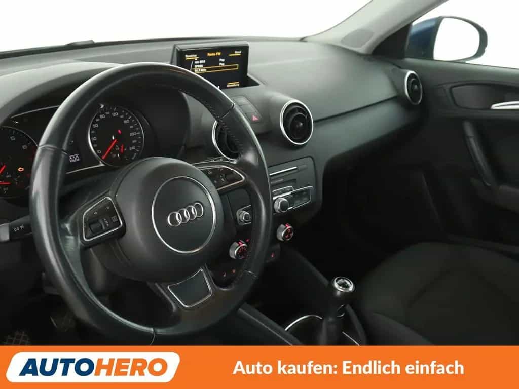Audi A1 Sportback 1.4 TFSI *XENON*SLINE*SHZ* 04/2018-photo-10