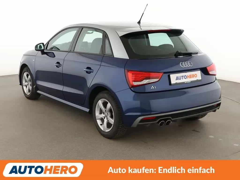 Audi A1 Sportback 1.4 TFSI *XENON*SLINE*SHZ* 04/2018-photo-3