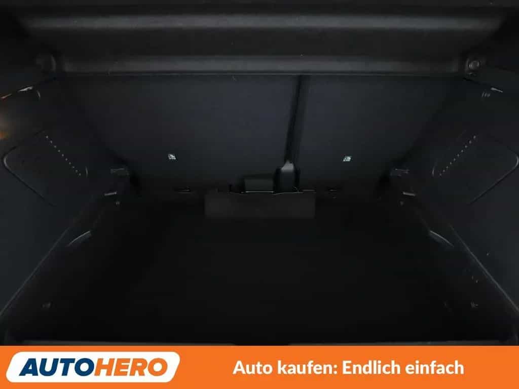 Renault Captur 1.2 TCe Energy Experience*NAVI*TEMPO*SHZ* 06/2017-photo-17