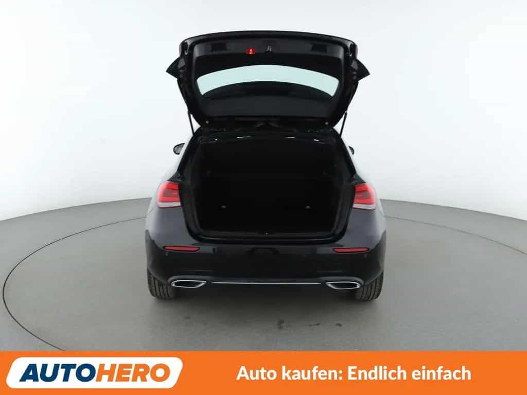 Mercedes-Benz A 250 Progressive Aut.*NAVI*LED*PDC*SHZ*TEMPO* 08/2018-photo-16
