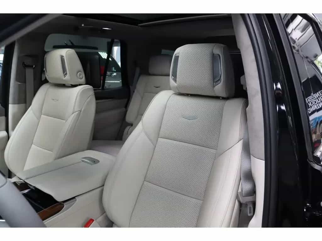 Cadillac Escalade Sport Platinum Black SUV 2026 22" AKG V 06/2026-photo-18