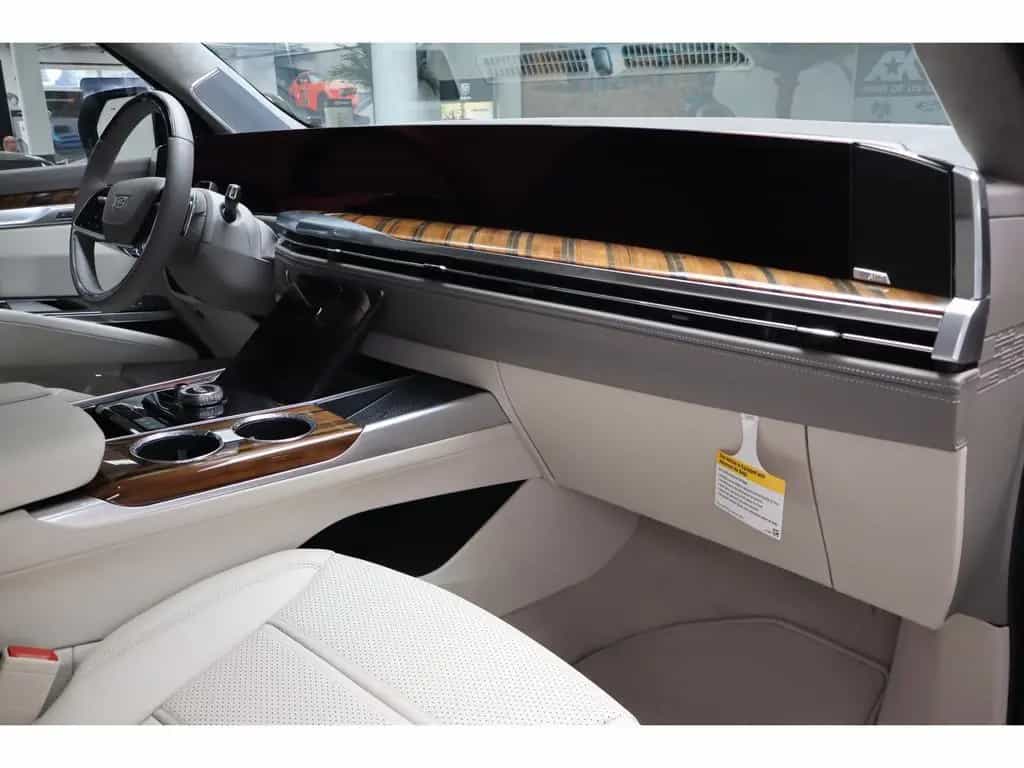 Cadillac Escalade Sport Platinum Black SUV 2026 22" AKG V 06/2026-photo-26