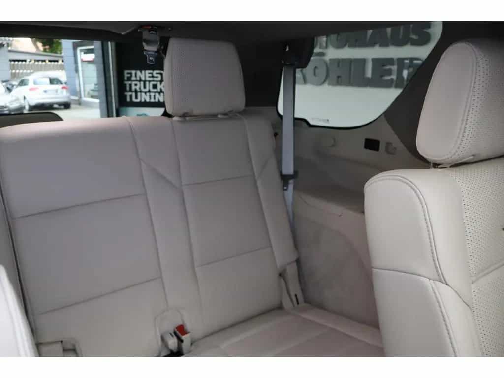 Cadillac Escalade Sport Platinum Black SUV 2026 22" AKG V 06/2026-photo-41