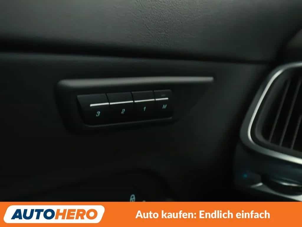 Jaguar E-Pace D180 R-Dynamic SE AWD Aut*LED*ACC*CAM*PDC 02/2020-photo-26