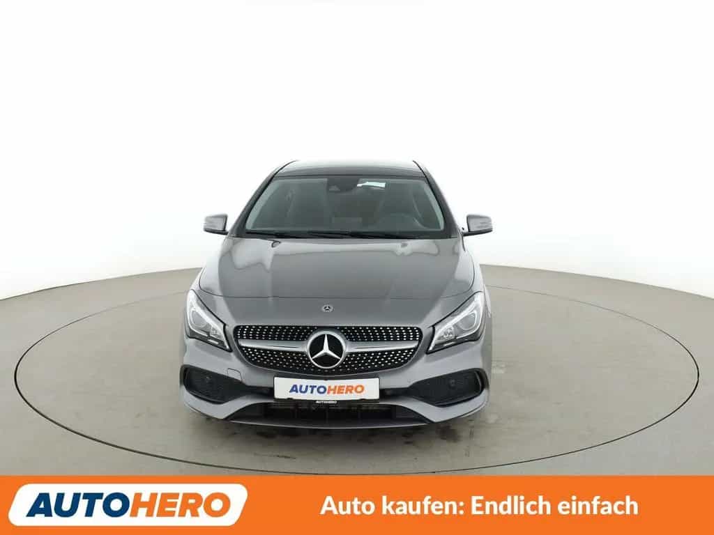 Mercedes-Benz CLA 180 Shooting Brake CLA-Klasse CLA 180 Shooting Brake AMG Line Aut 04/2018-photo-8