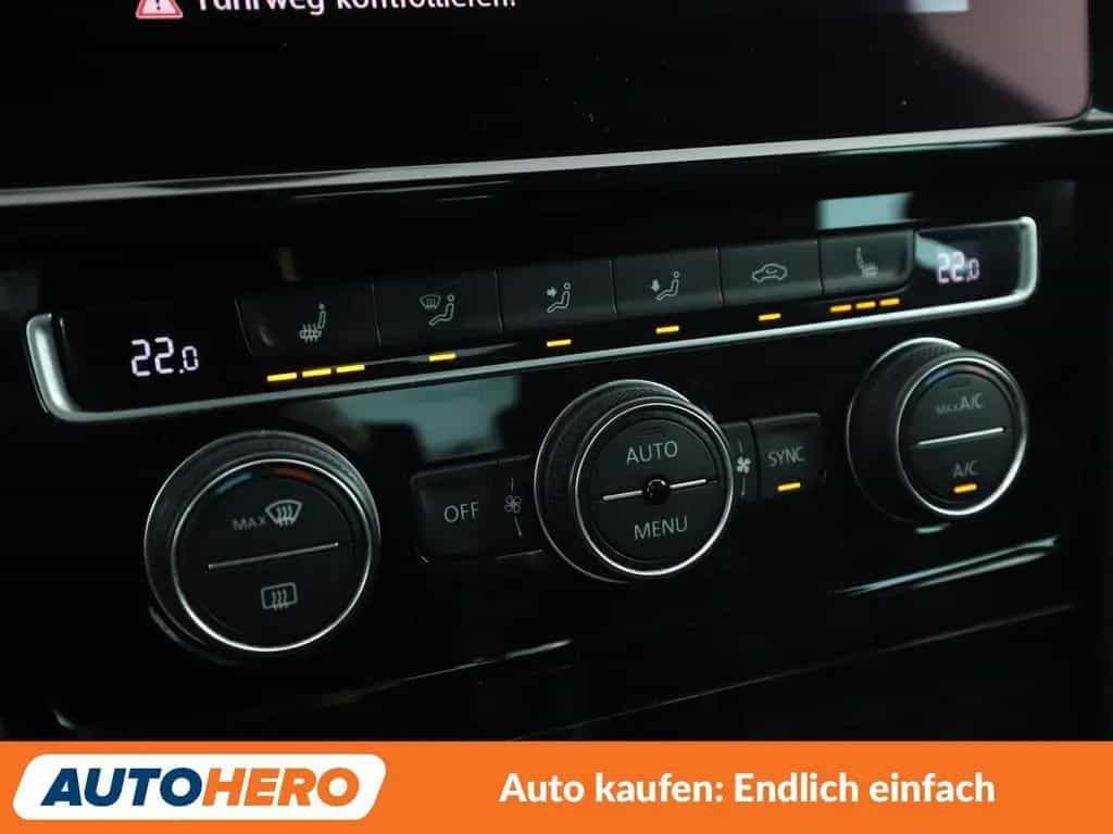 Volkswagen Golf VII 2.0 TSI GTI BMT Aut.*NAVI*LED*ACC*CAM* 01/2018-photo-22