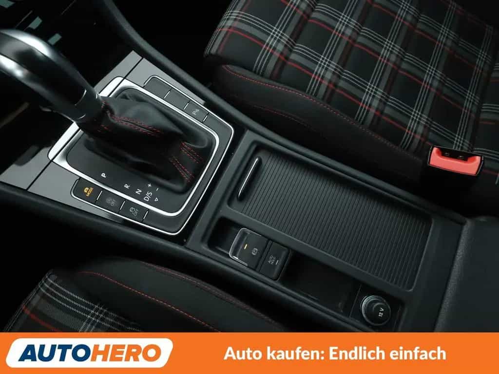 Volkswagen Golf VII 2.0 TSI GTI BMT Aut.*NAVI*LED*ACC*CAM* 01/2018-photo-23