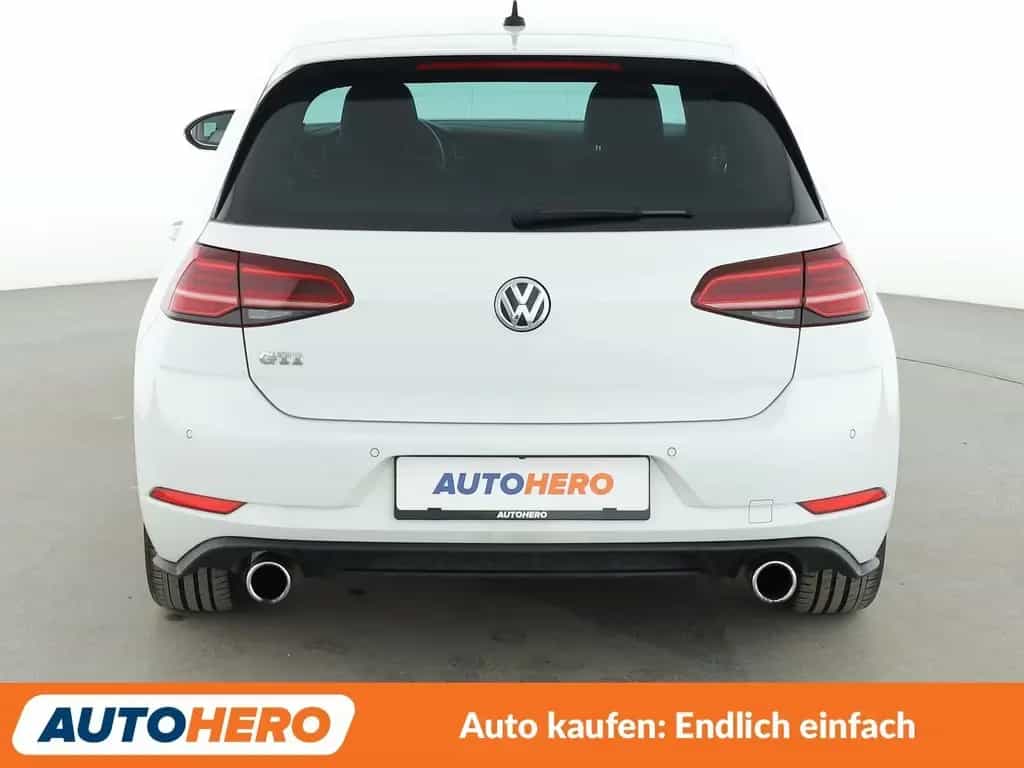 Volkswagen Golf VII 2.0 TSI GTI BMT Aut.*NAVI*LED*ACC*CAM* 01/2018-photo-4