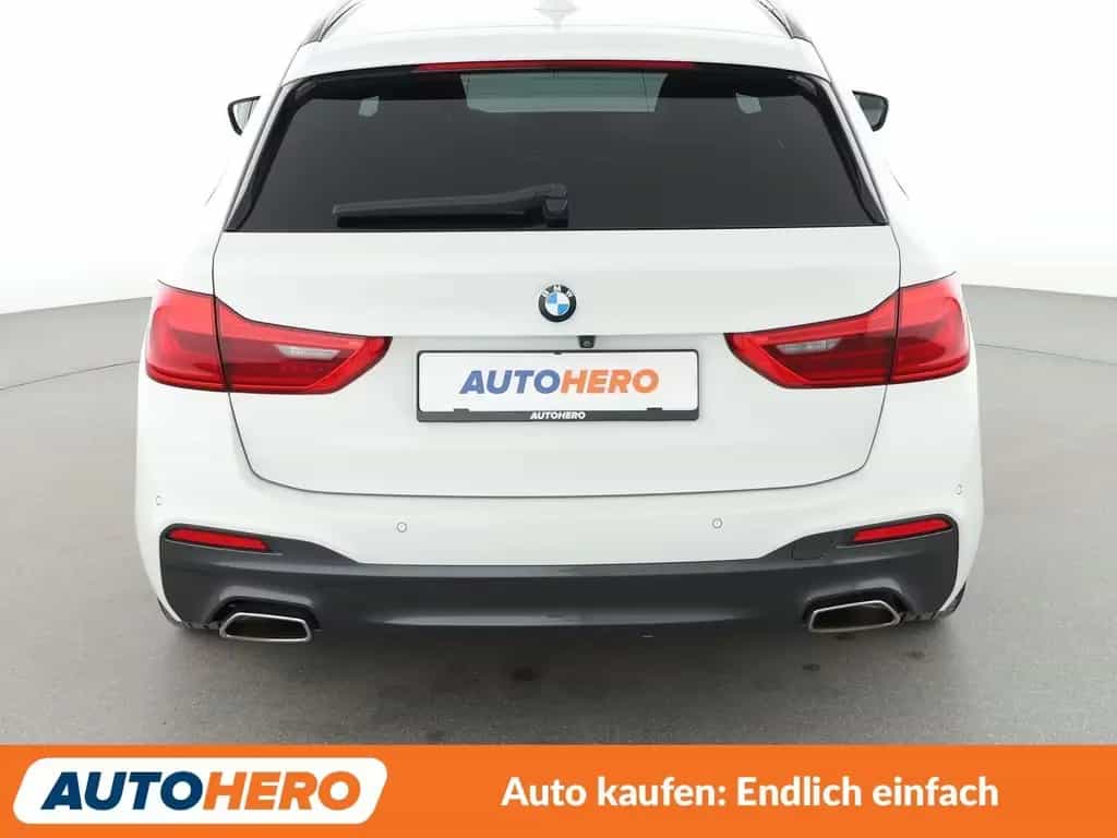 BMW 530 d xDrive M Sport Aut.*NAVI*LED*360CAM*SHZ*LHZ 01/2019-photo-4