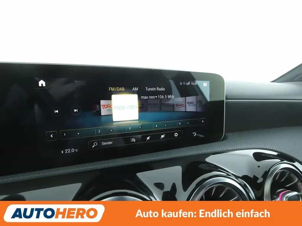 Mercedes-Benz A 35 AMG 4Matic Aut.*NAV*LED*TEMP*CAM*PDC*SHZ* 07/2020-photo-20