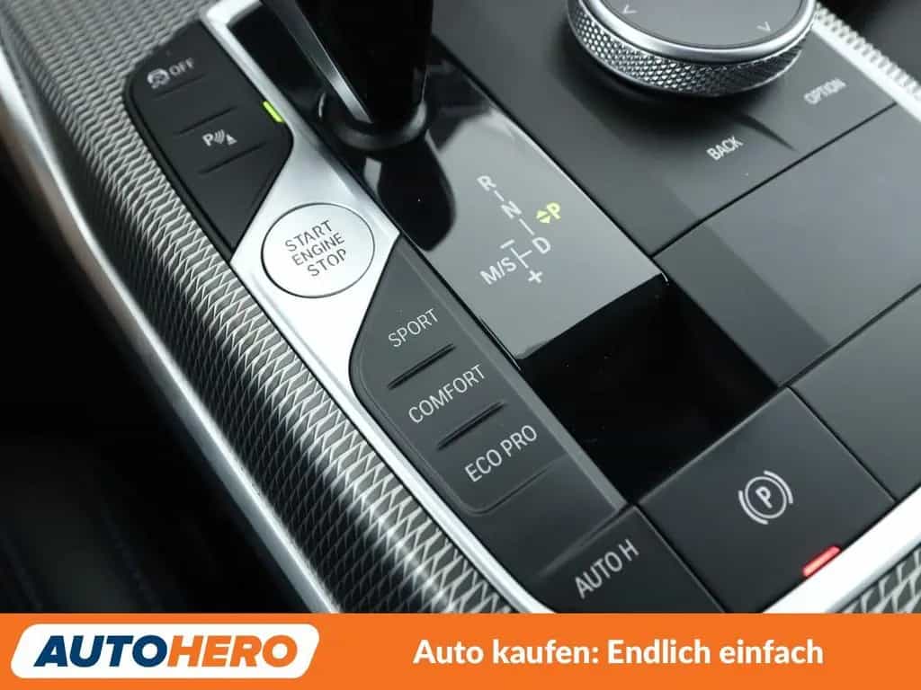 BMW 320 3er 320d M Sport Aut.*NAVI*TEMPO*LASER*PDC*SHZ* 07/2020-photo-27