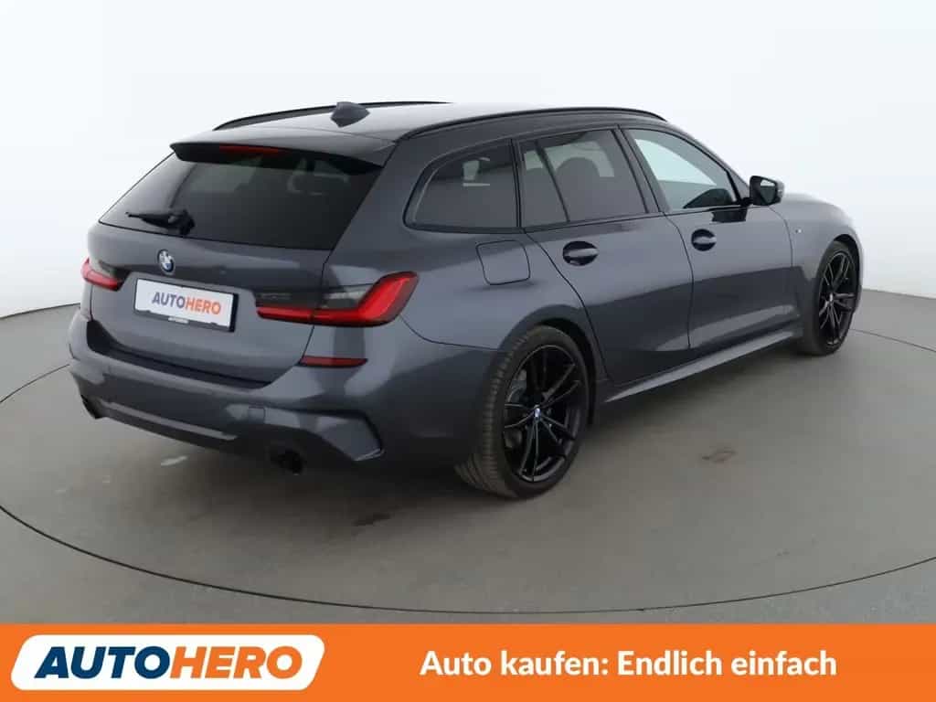 BMW 320 3er 320d M Sport Aut.*NAVI*TEMPO*LASER*PDC*SHZ* 07/2020-photo-5