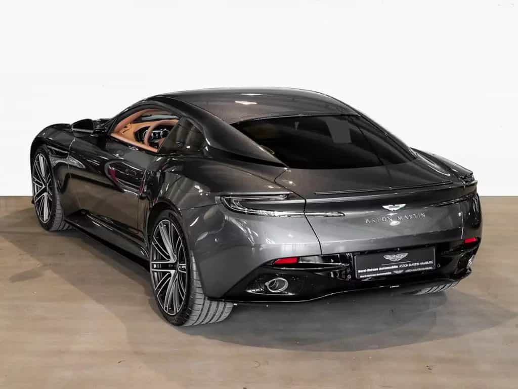 Aston Martin DB12 Coupe Aston Martin Hamburg null-photo-14