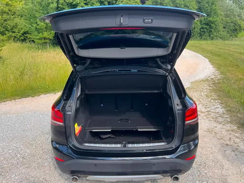 BMW X1 xDrive20d xLine 04/2021-photo-7