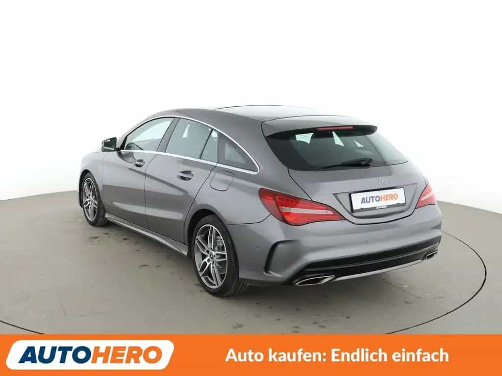 Mercedes-Benz CLA 180 Shooting Brake CLA-Klasse CLA 180 Shooting Brake AMG Line Aut 04/2018-photo-3
