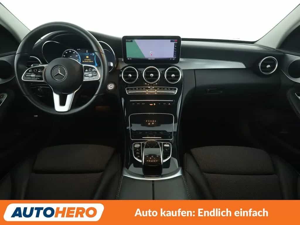 Mercedes-Benz C 300 T Avantgarde Aut.*NAVI*LED*HUD*ACC*360° 11/2018-photo-11