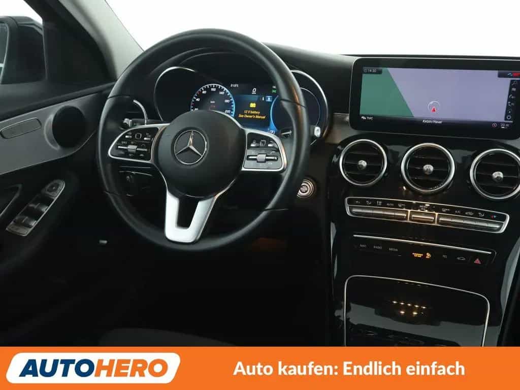 Mercedes-Benz C 300 T Avantgarde Aut.*NAVI*LED*HUD*ACC*360° 11/2018-photo-12