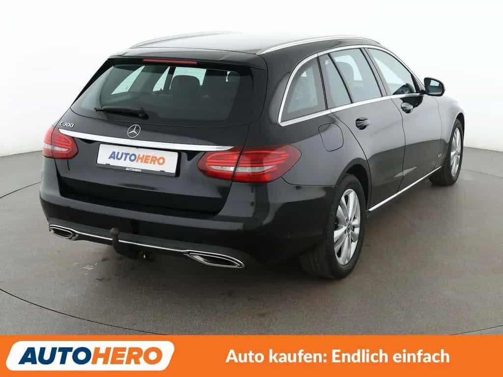 Mercedes-Benz C 300 T Avantgarde Aut.*NAVI*LED*HUD*ACC*360° 11/2018-photo-5