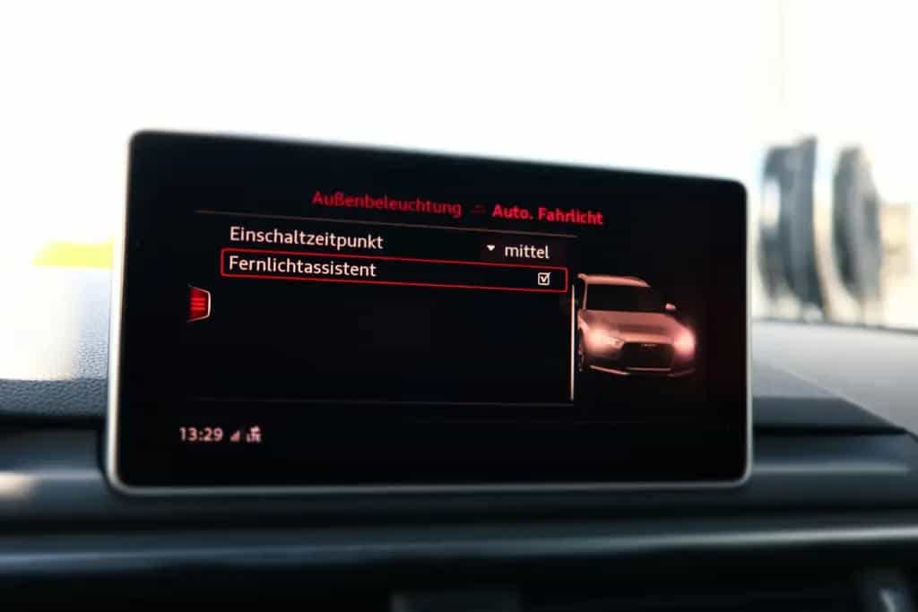 Audi A4 40 TDI Avant S tr. quattro "LED"ACC"PANO" 01/2019-photo-27