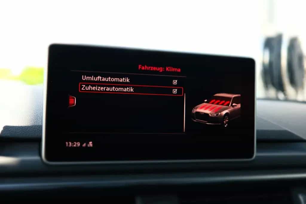 Audi A4 40 TDI Avant S tr. quattro "LED"ACC"PANO" 01/2019-photo-30