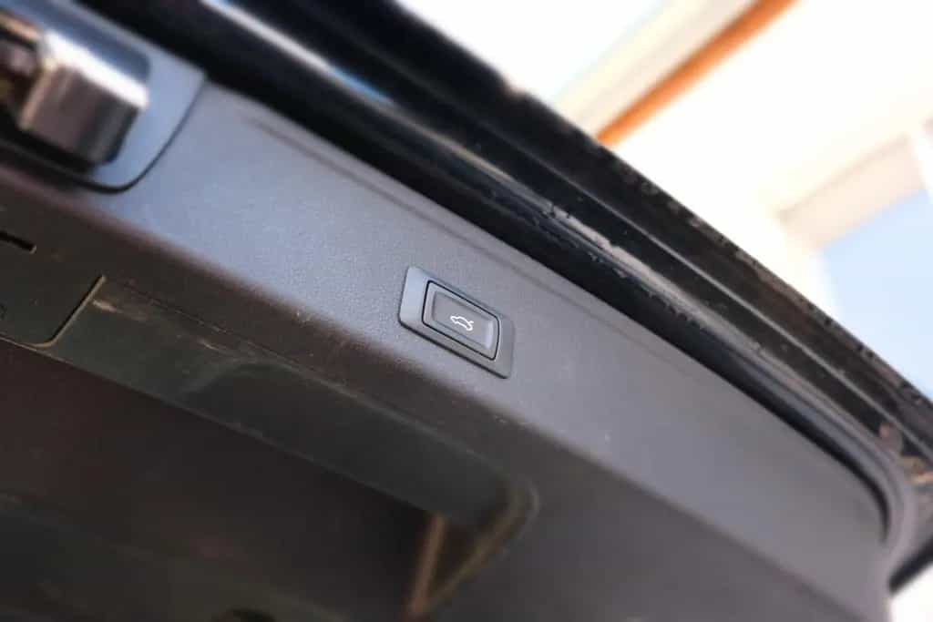 Audi A4 40 TDI Avant S tr. quattro "LED"ACC"PANO" 01/2019-photo-36