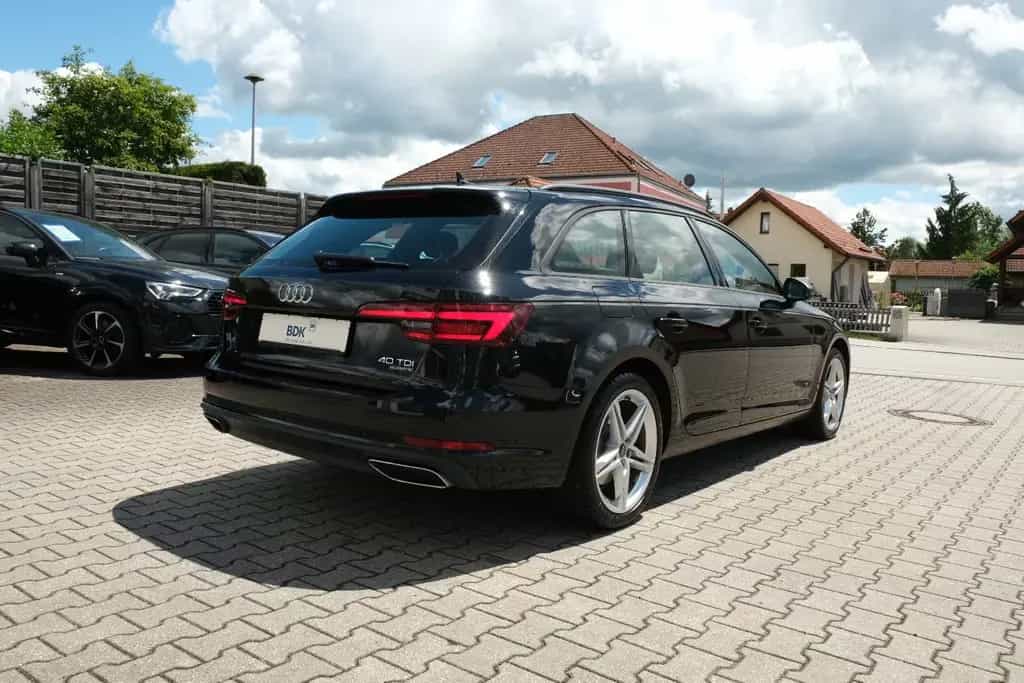Audi A4 40 TDI Avant S tr. quattro "LED"ACC"PANO" 01/2019-photo-5