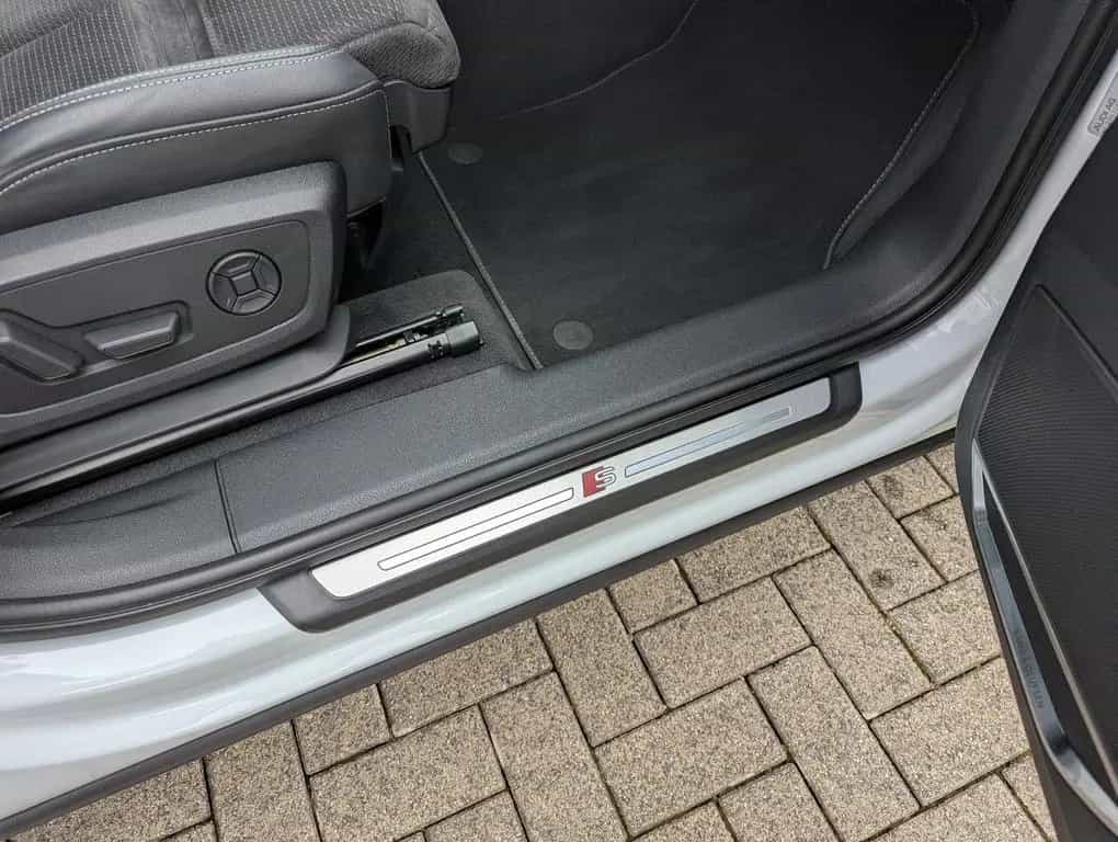 Audi Q3 40 TFSI quattro S-tronic S line 07/2019-photo-31