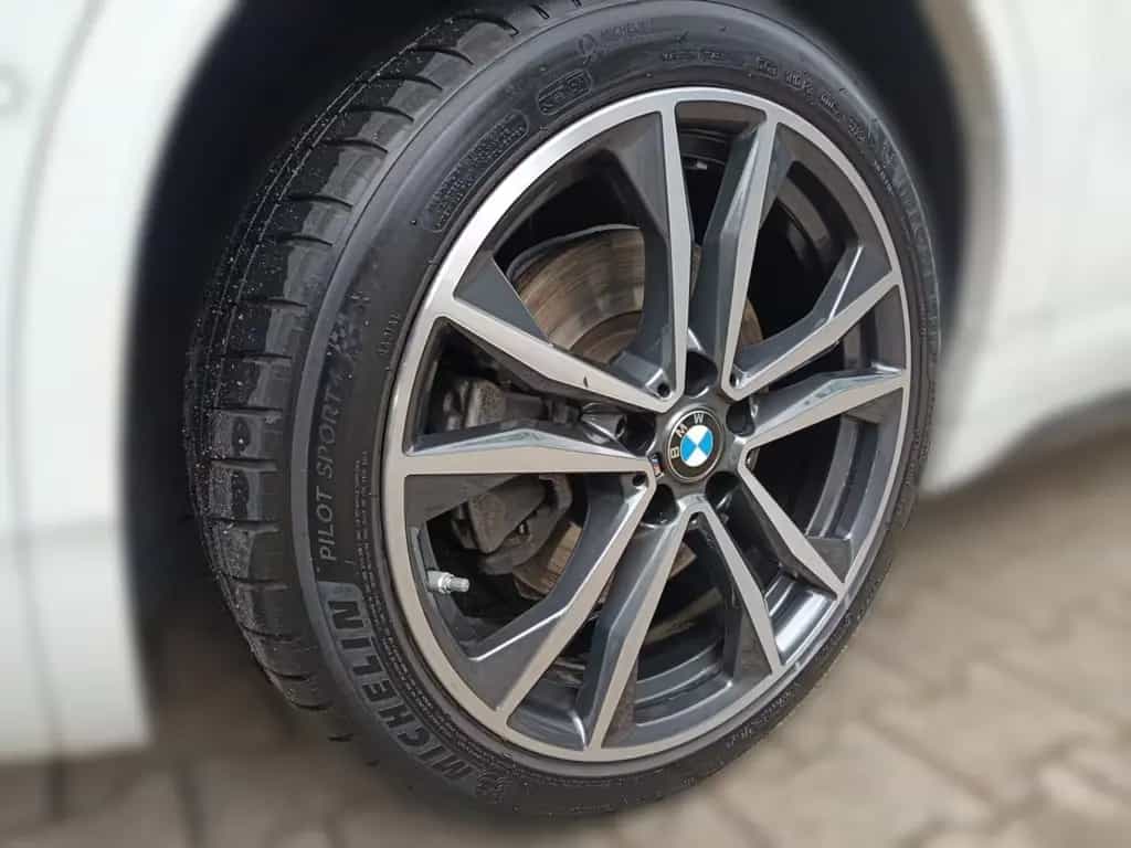 BMW X2 sDrive20i M SPORTPAKET+NAVI PLUS+HEAD UP 08/2023-photo-8