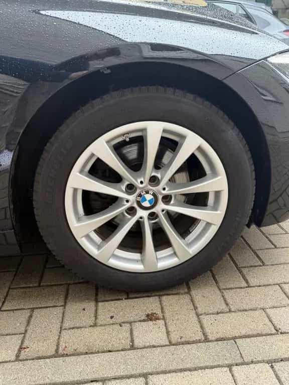 BMW 320 d Touring | Leder | Pano | AHK | Car Play 08/2018-photo-10