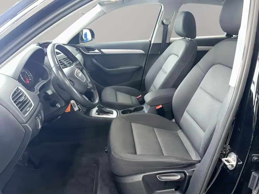 Audi Q3 1.4 TFSI  S tronic AHK PDC NAVI 08/2018-photo-8