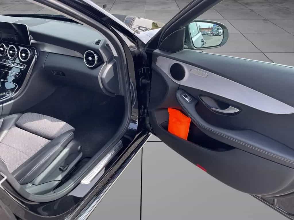 Mercedes-Benz C 180 T Avantgarde AUTOMATIK NAVI/AHK/KAMERA/LED 07/2020-photo-17