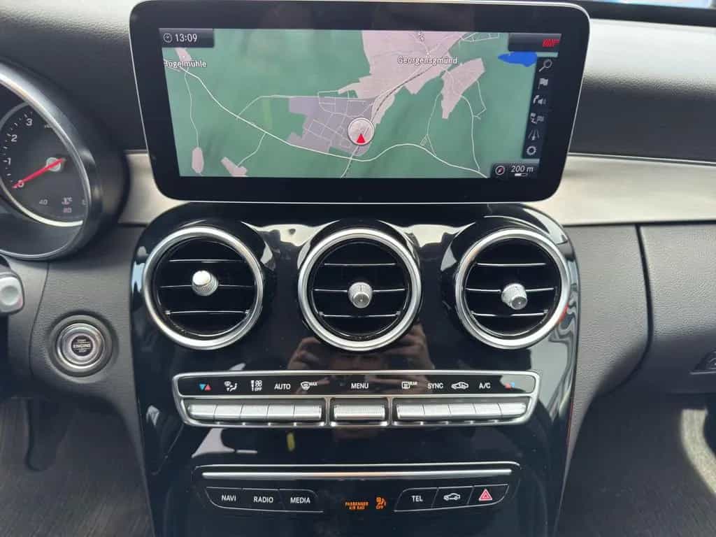 Mercedes-Benz C 180 T Avantgarde AUTOMATIK NAVI/AHK/KAMERA/LED 07/2020-photo-19