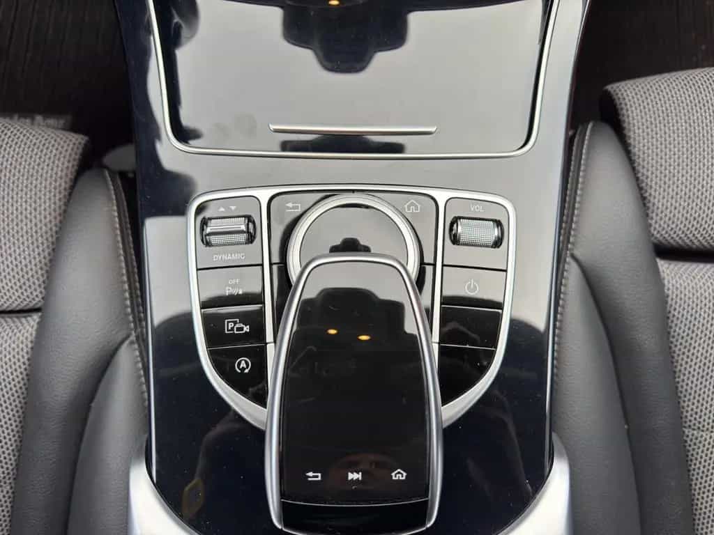Mercedes-Benz C 180 T Avantgarde AUTOMATIK NAVI/AHK/KAMERA/LED 07/2020-photo-21