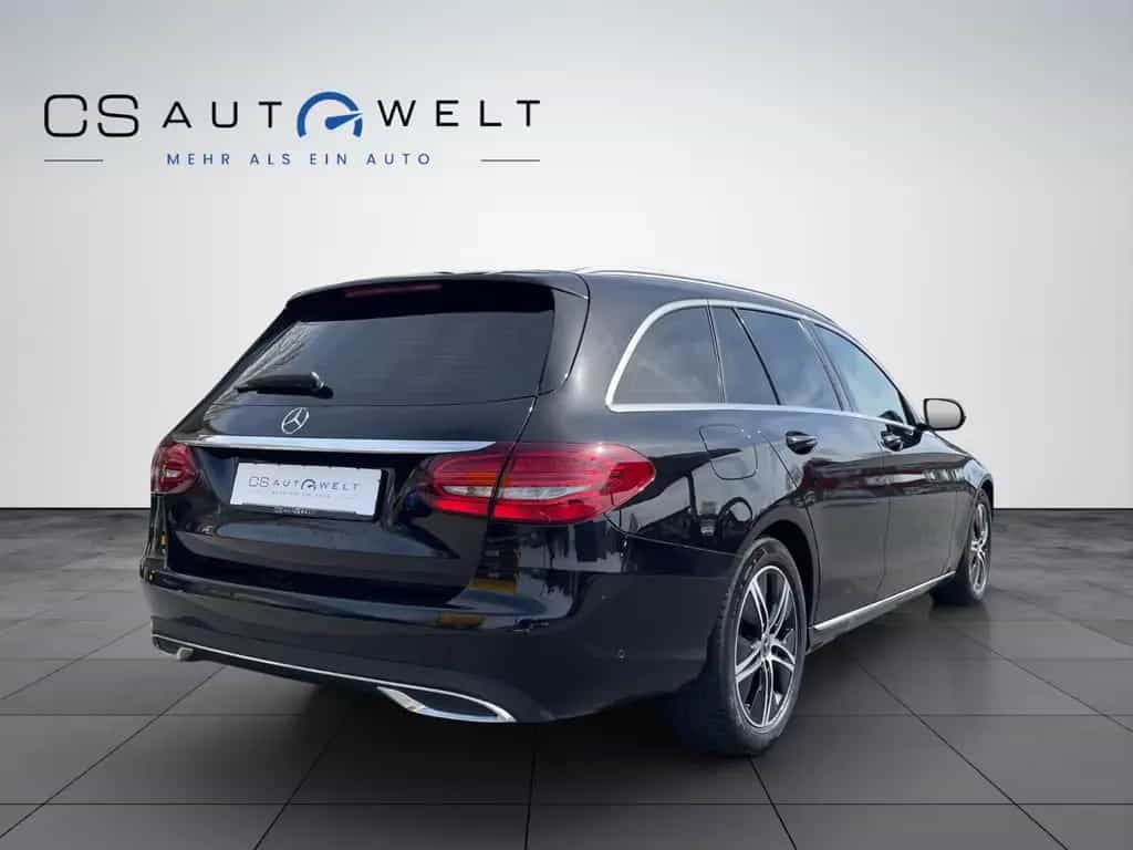 Mercedes-Benz C 180 T Avantgarde AUTOMATIK NAVI/AHK/KAMERA/LED 07/2020-photo-3