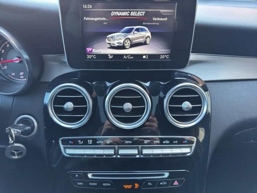 Mercedes-Benz GLC 250 4Matic PANO/KAMERA/BURMESTER/PDC 06/2018-photo-16
