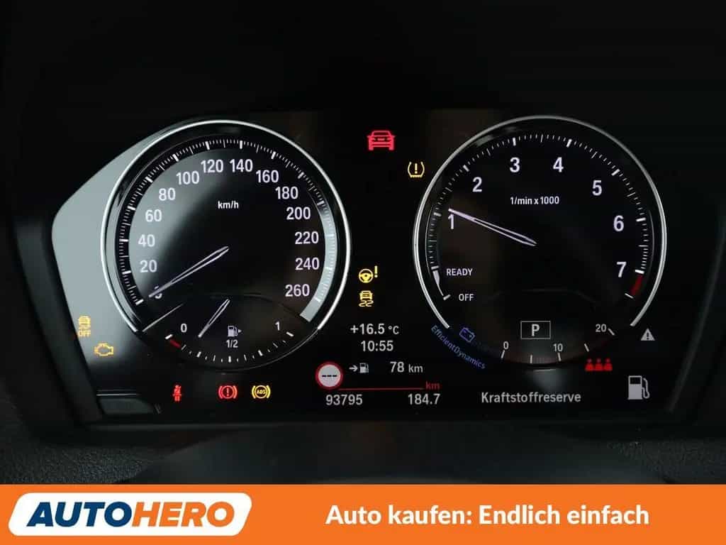 BMW M140i 1er M140i xDrive Special Edition Aut.*NAV*TEMPO* 01/2018-photo-19