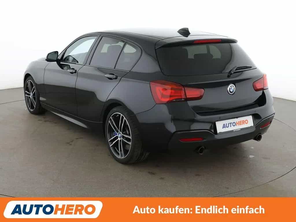 BMW M140i 1er M140i xDrive Special Edition Aut.*NAV*TEMPO* 01/2018-photo-3