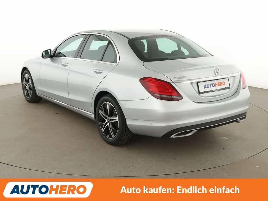 Mercedes-Benz C 200 d Avantgarde Aut.*NAVI*LED*TEMPO* 06/2020-photo-3