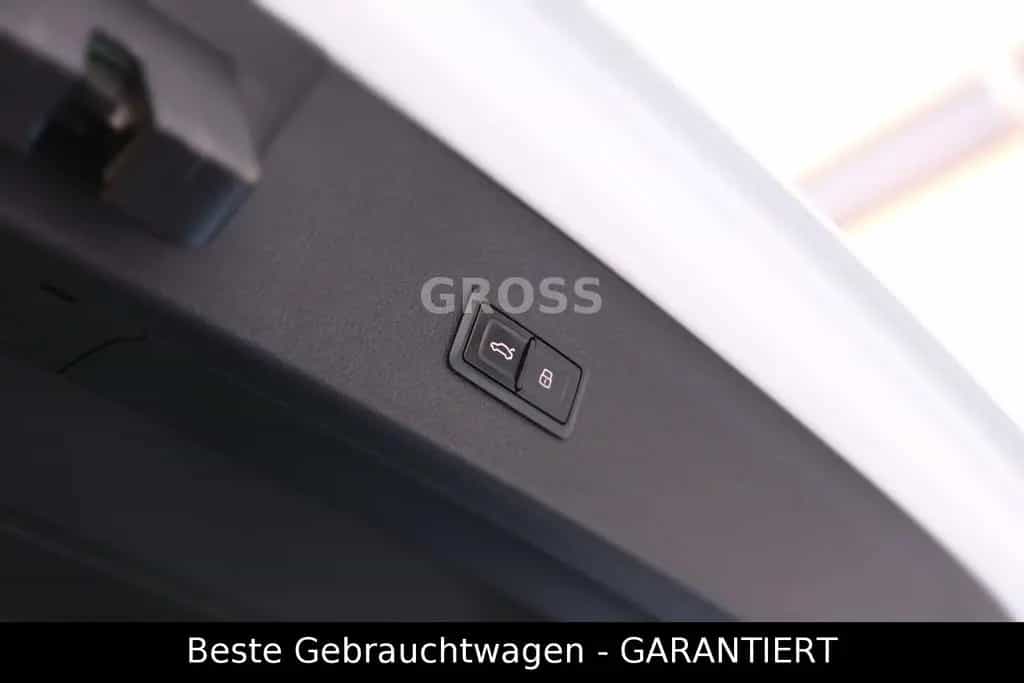 Audi Q3 2.0 TFSI quattro S-tr."3xS-Line"Compet."LED" 08/2017-photo-46
