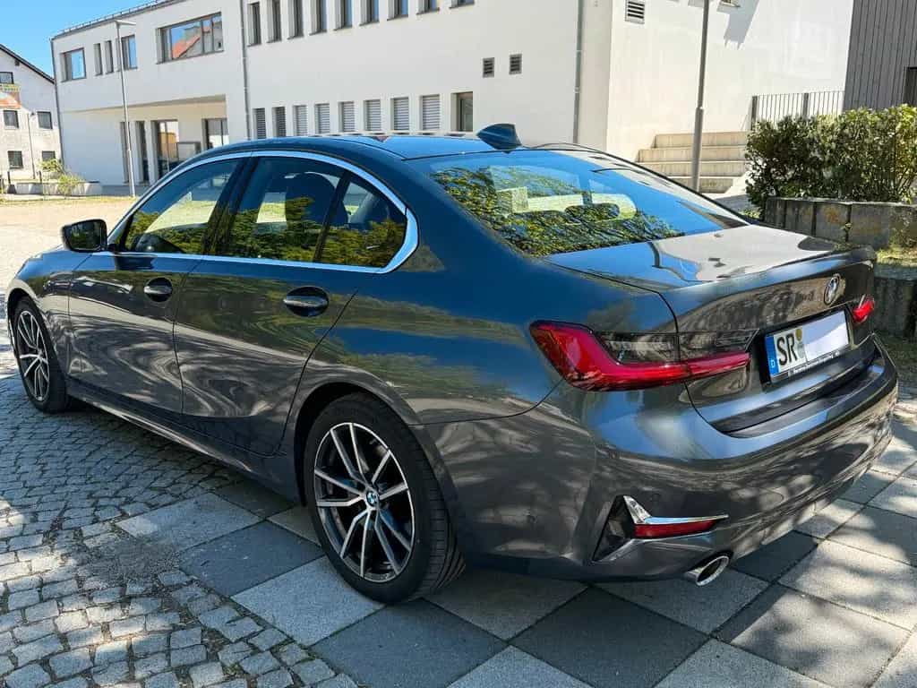 BMW 320 d Luxury Line Automatik Luxury Line 07/2020-photo-3