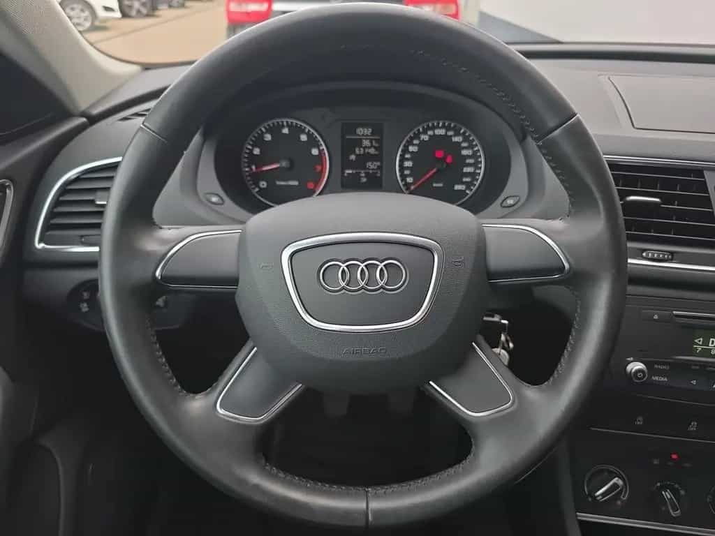 Audi Q3 2.0 TFSI quattro Klima AUX 05/2012-photo-18