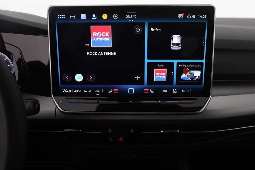 Volkswagen Golf VIII 1.5 TSI LED ACC Kamera null-photo-10