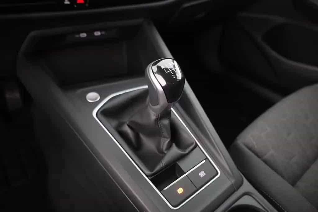 Volkswagen Golf VIII 1.5 TSI LED ACC Kamera null-photo-12