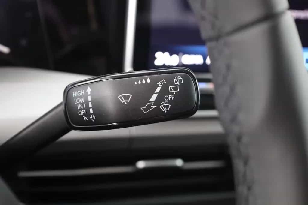Volkswagen Golf VIII 1.5 TSI LED ACC Kamera null-photo-18