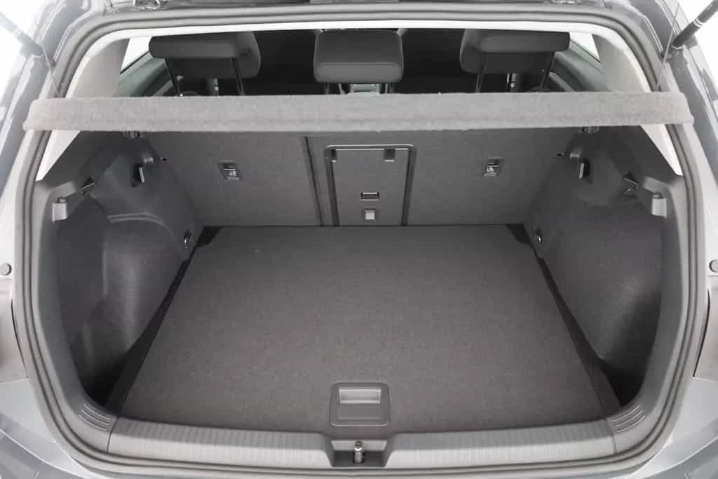 Volkswagen Golf VIII 1.5 TSI LED ACC Kamera null-photo-24