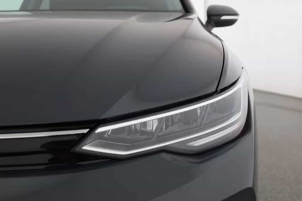 Volkswagen Golf VIII 1.5 TSI LED ACC Kamera null-photo-26