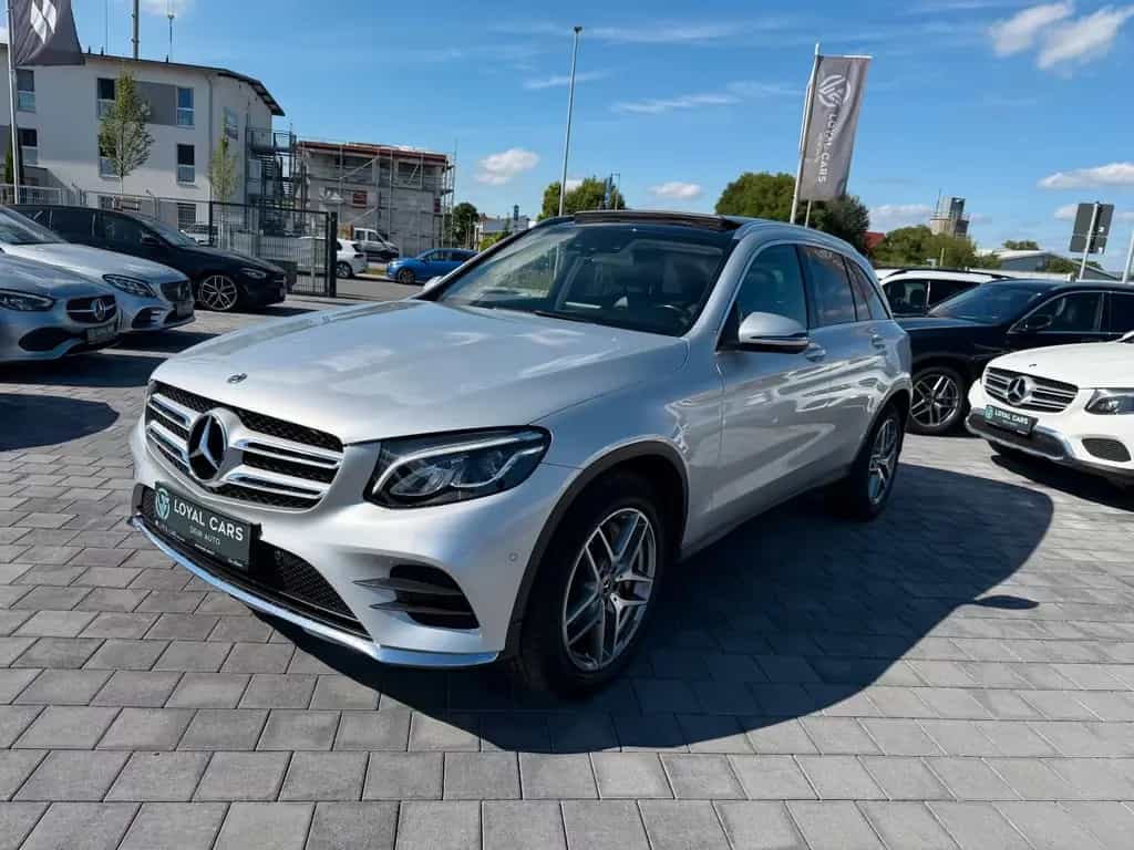 Mercedes-Benz GLC 250 4M*AMG*PANO*LED*BURMESTER*KAMERA*AHK*NAV 10/2018-photo-0