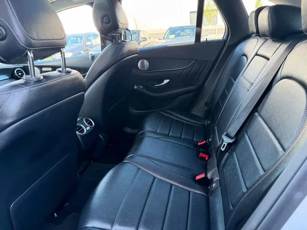 Mercedes-Benz GLC 250 4M*AMG*PANO*LED*BURMESTER*KAMERA*AHK*NAV 10/2018-photo-10